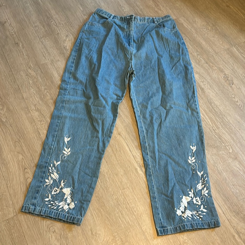 Studio West size Large